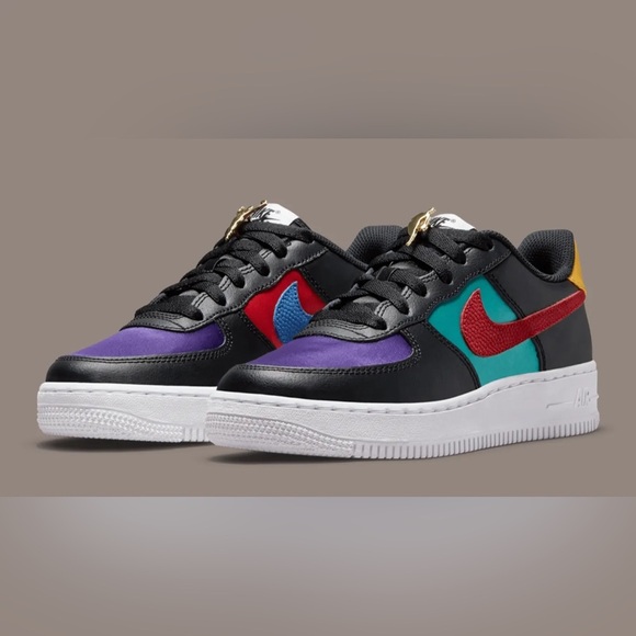 Nike Air Force 1 Black and Multicolor Sneakers - Picture 7 of 7